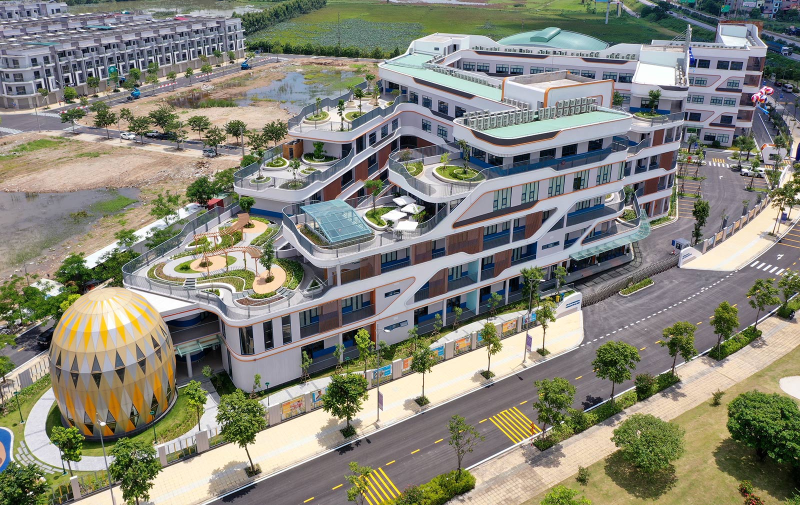 IMPERIA SAIGON PARK